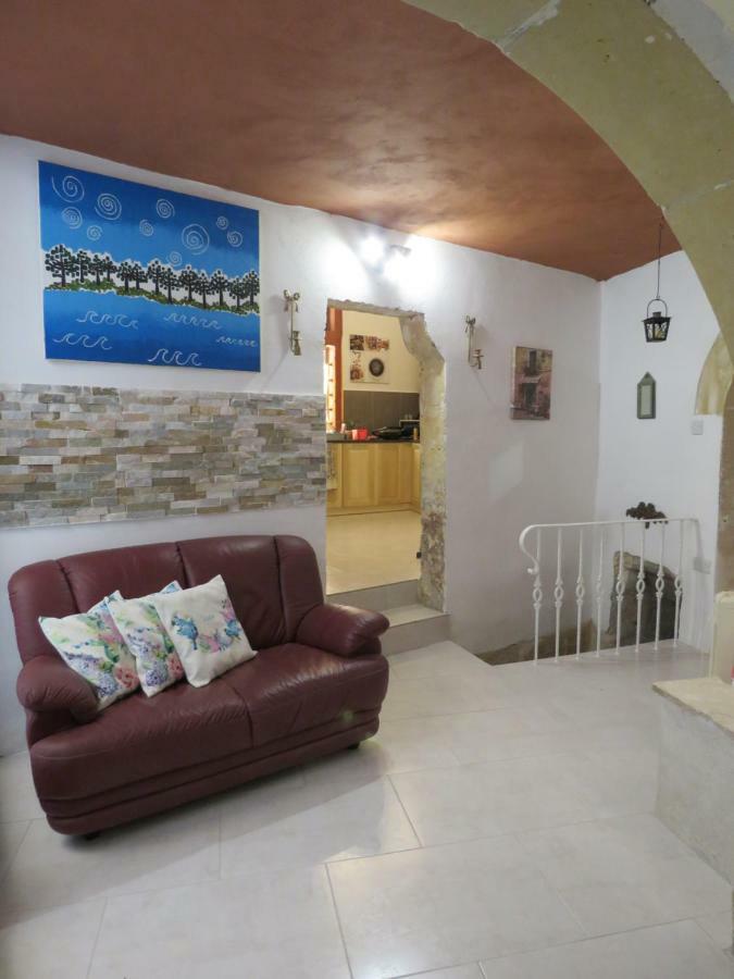 Cospicua Amelia'S House Of Character 아파트 외부 사진